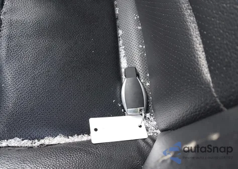 2012 Mercedes-Benz E 350 4Matic from USA, damaged, VIN WDDHF8JB7CA610109